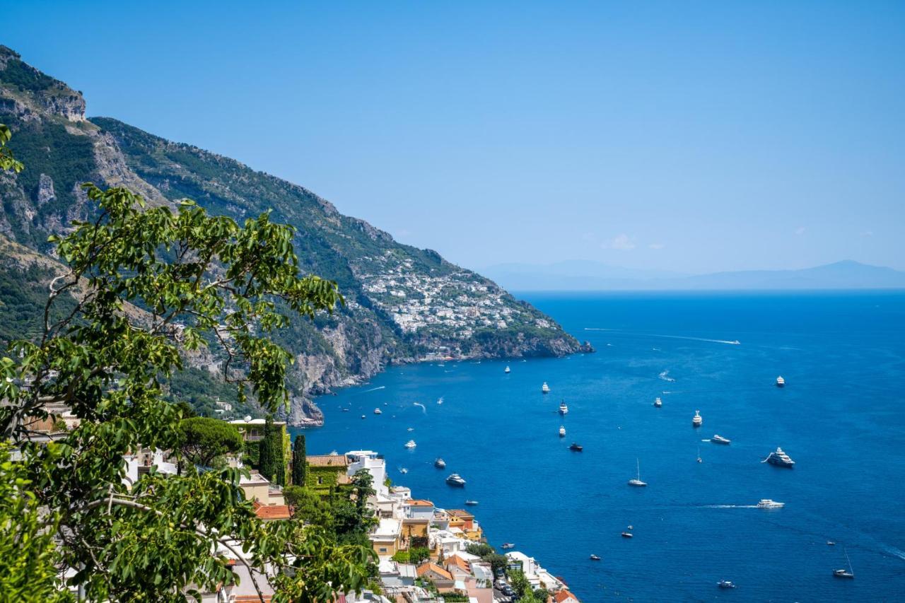 Casa Betty Apartment Positano Bagian luar foto